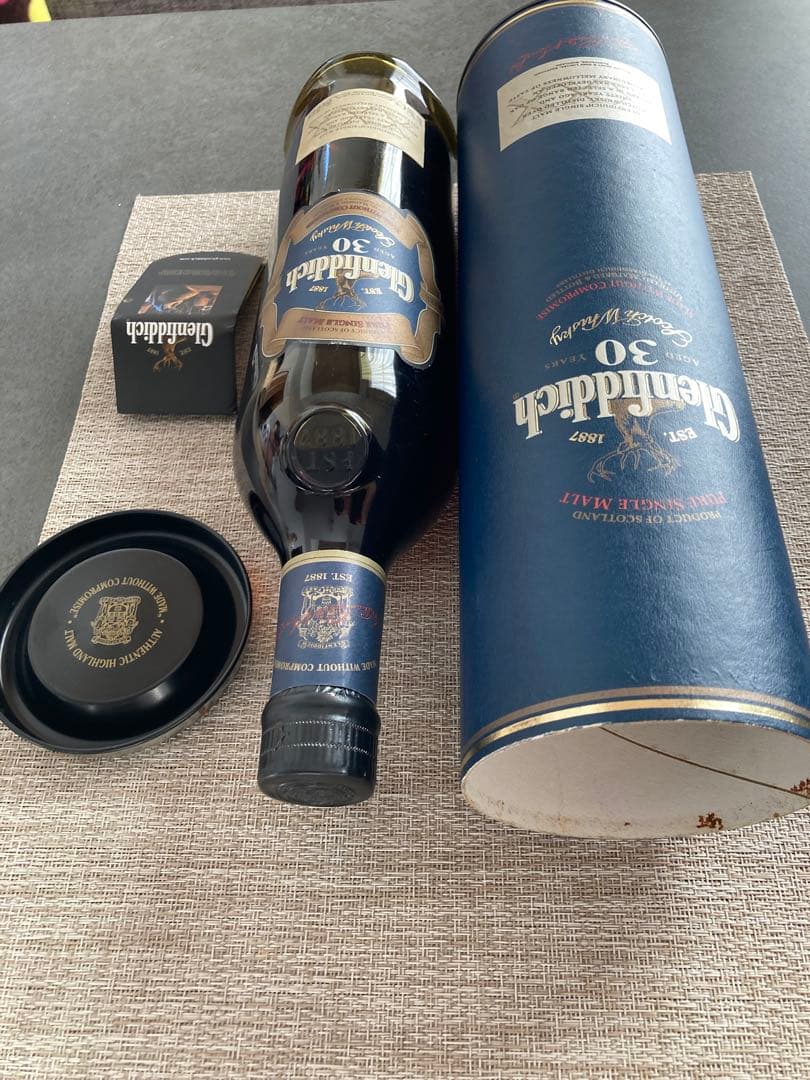Glenfiddich 30年 700ml ウイスキー