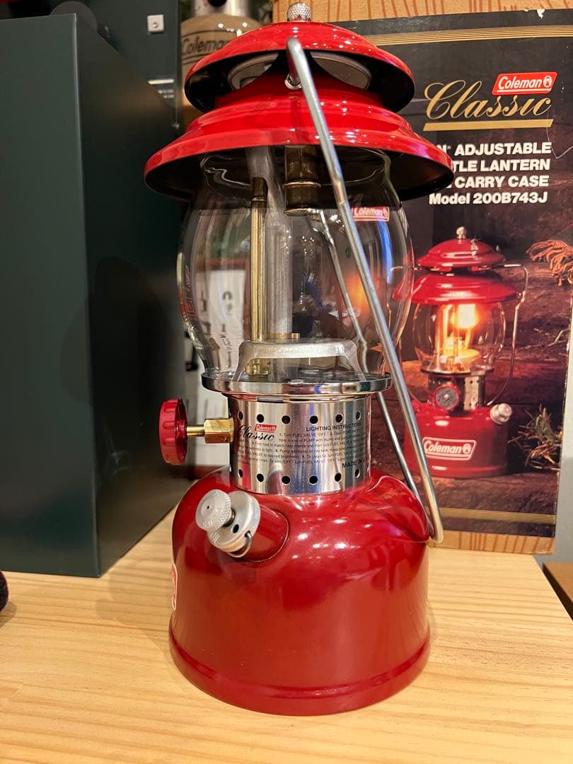 【新品未使用品】コールマン　クラシックランタン　200B743J