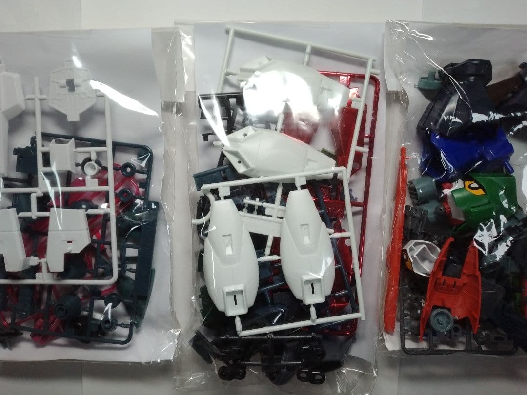 HG量産型ジム系　新品未開封4体セット ＋ オマケジャンクパーツ3袋　送料込み