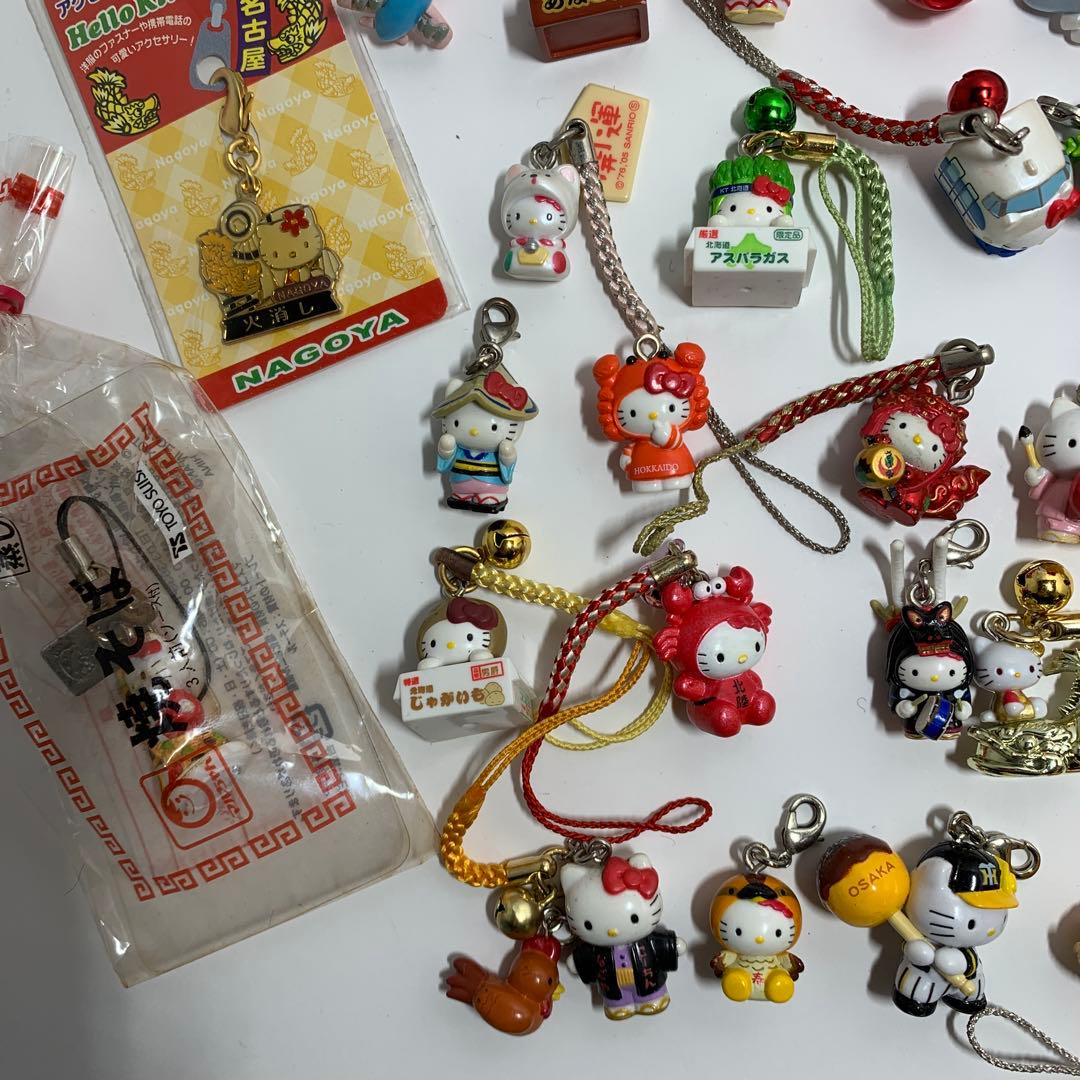 ハローキティ ご当地根付 ストラップ キーホルダー 38個セット