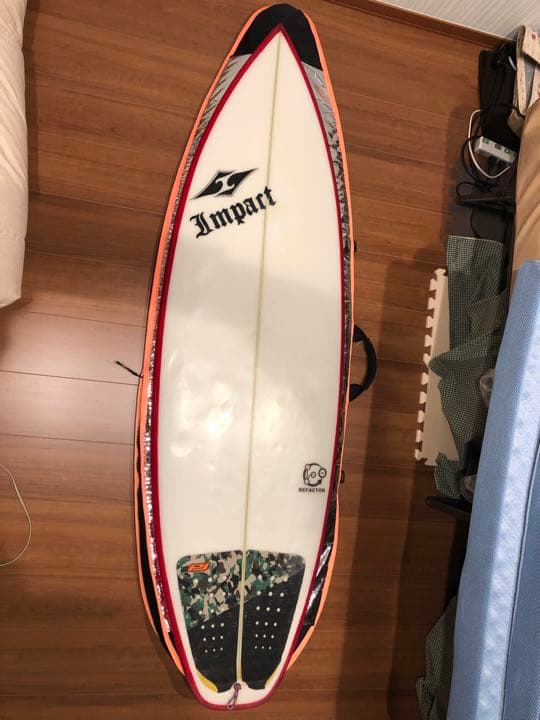 サーフボード（フルオーダーメイド）デッキパット、ハードケース付き