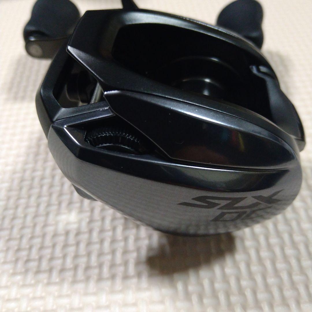 新品未使用　23SLX　DC　70HG　シマノ、リール