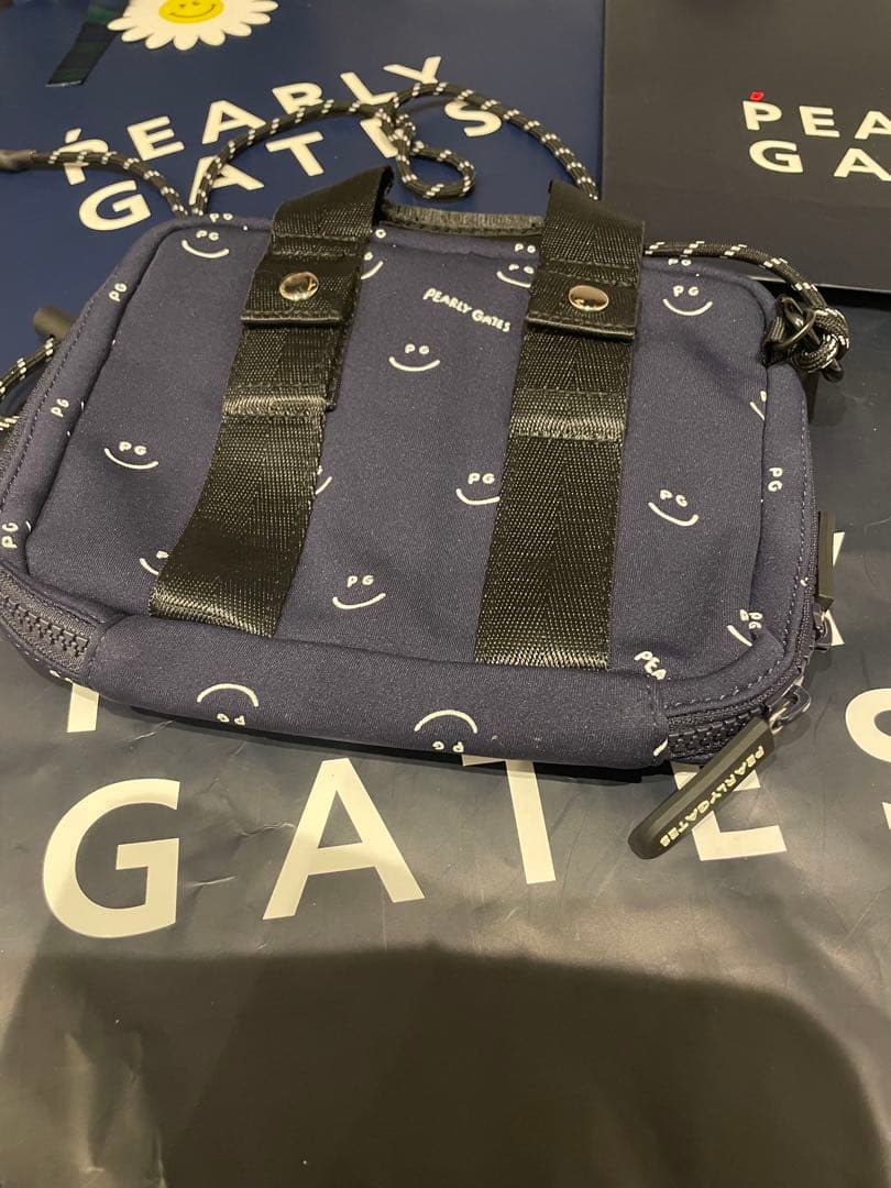 PEARLY GATES 大人スマイルラウンドポーチ ネイビー