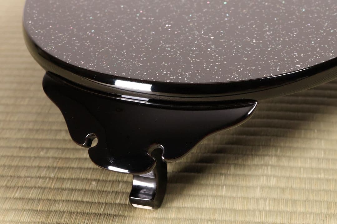 輪島塗 涛華堂 八井珠蔵 小判形 卓 螺鈿 貝梨地 木製 花台【MA804】