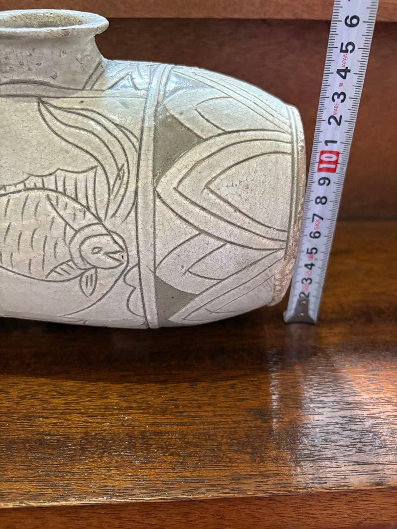 俵壺　置物　魚