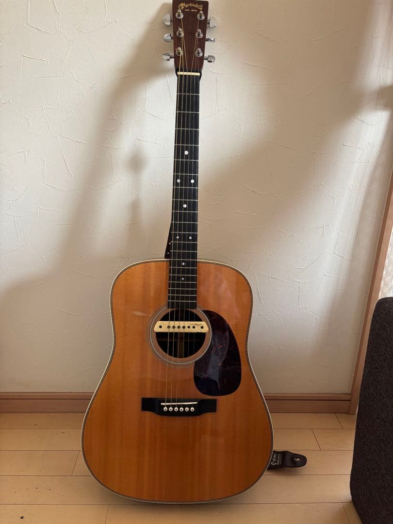 Martin & Co. アコースティックギター ハードケース付き HD 28