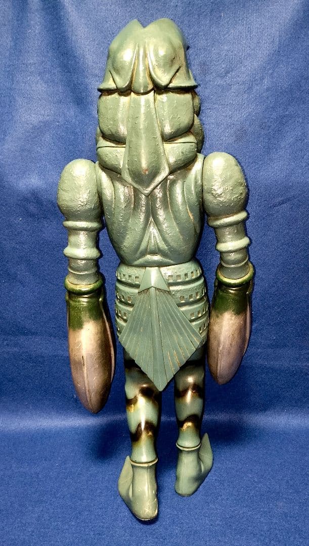 大迫力！販促用バルタン星人デカいフィギュア　大きい　ウルトラマン　宇宙人　怪獣
