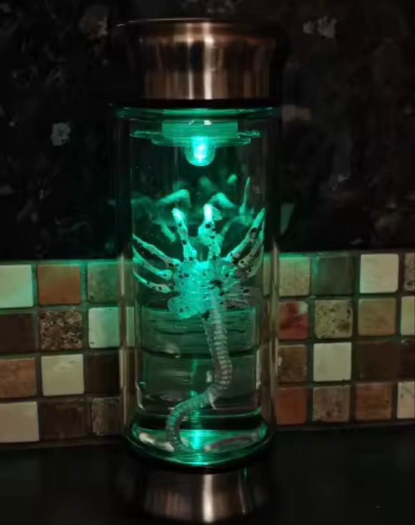 【新品】エイリアン 標本風 LEDライト フィギュア カプセル SFホラー