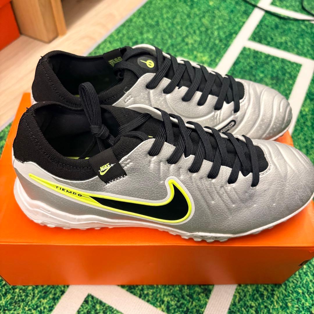 ナイキ ティエンポレジェンド10 プロ TF（24.5㎝）