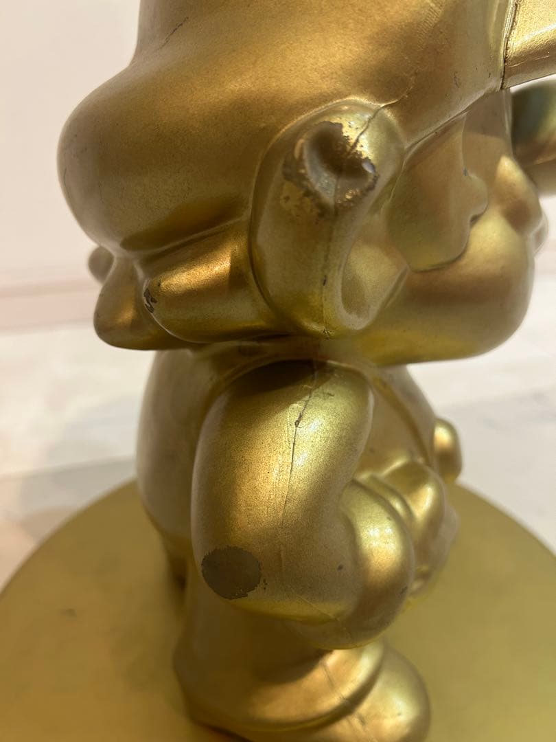 任天堂 スーパーマリオ ゴールド 黄金のマリオ像 非売品　台座有