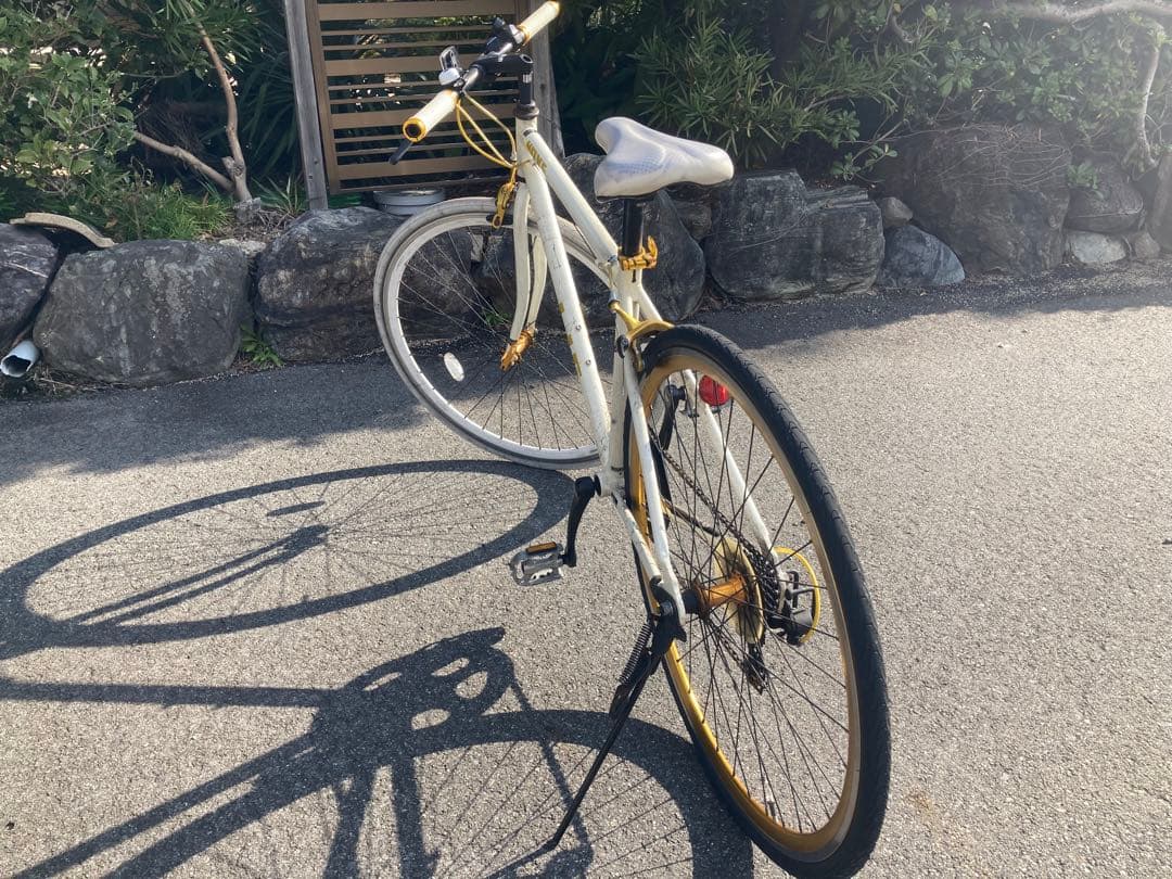 LIG MOVE 700C アルミシマノ7速クロスバイク