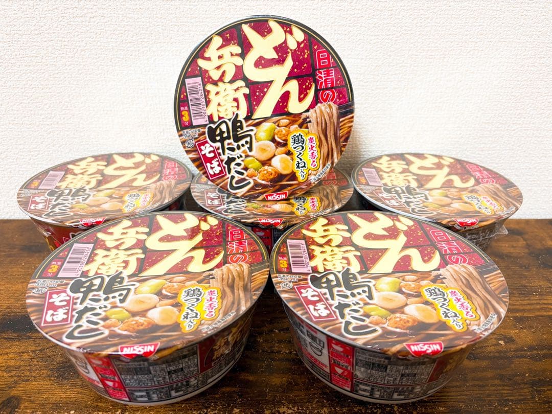 【お買得】カップ麺 アミューズメント景品 まとめ売り どん兵衛 マルちゃん