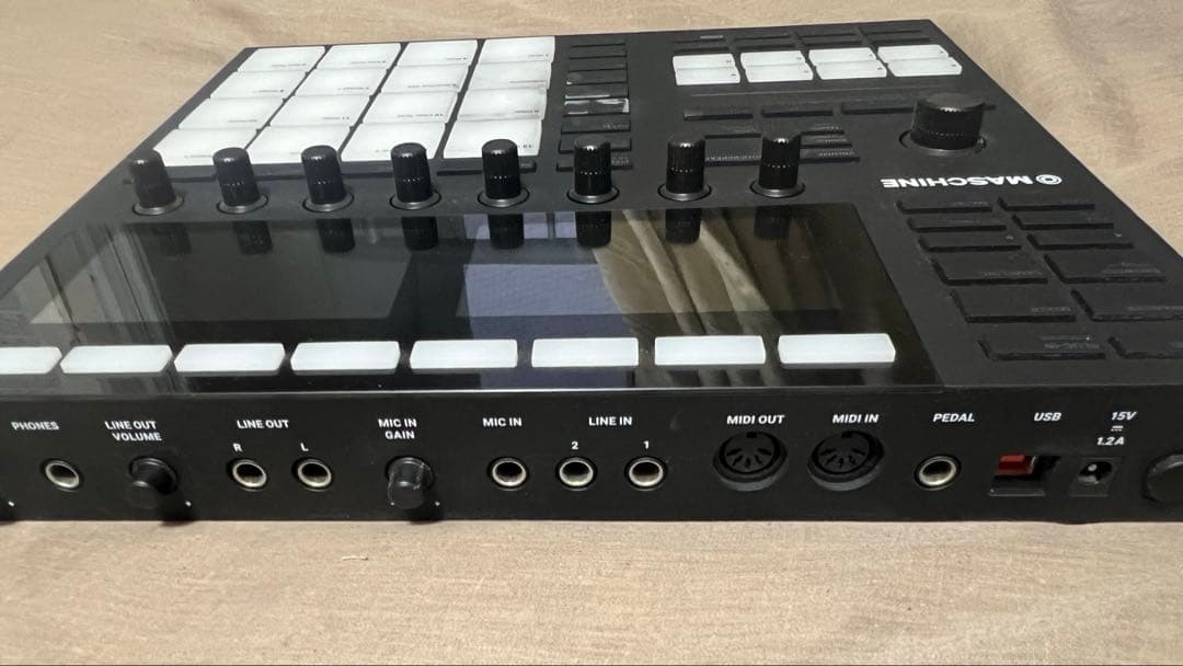 MASCHINE MK3 パッド