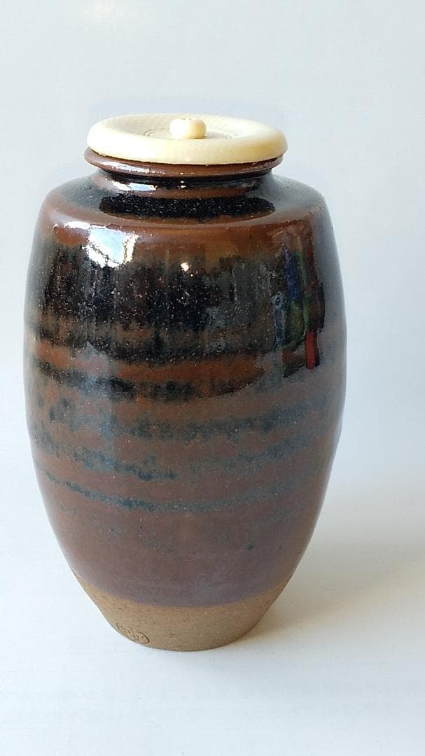 松本鉄山 松本鐵山 古瀬戸 茶入 仕覆 共箱 茶道具 茶入 新品 未使用 です。