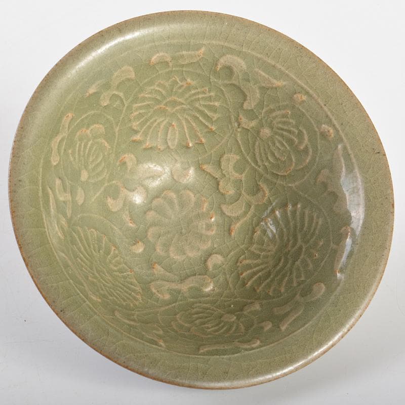 中国　龍泉窯青磁　刻花卉文盃　C　R6947E