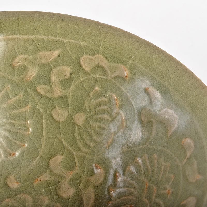 中国　龍泉窯青磁　刻花卉文盃　C　R6947E