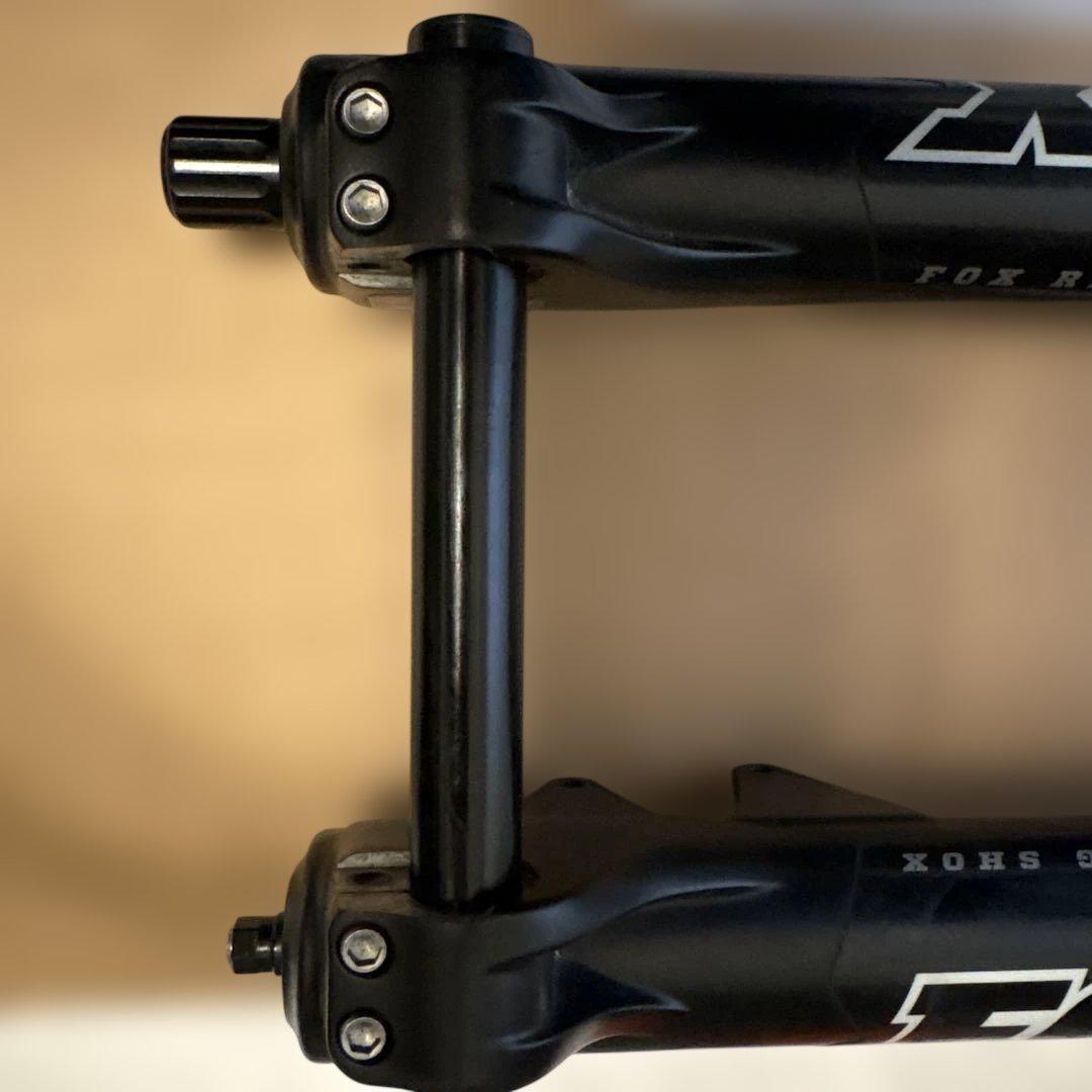 FOX 40 サスペンションフォーク