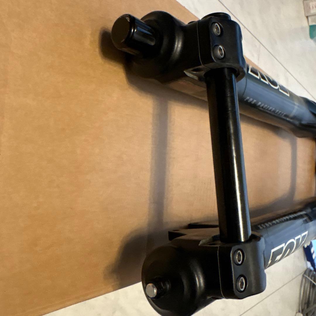 FOX 40 サスペンションフォーク