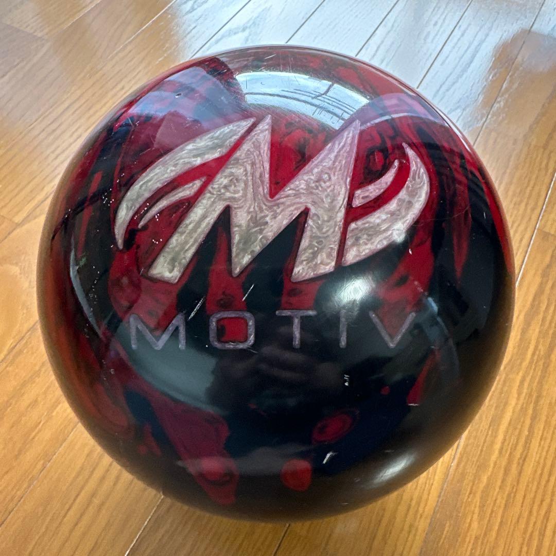 MOTIV Jackal ボウリングボール　15P