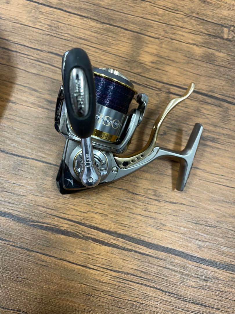 ダイワ 06 トーナメント ISO Z 2500LBD DAIWA 磯