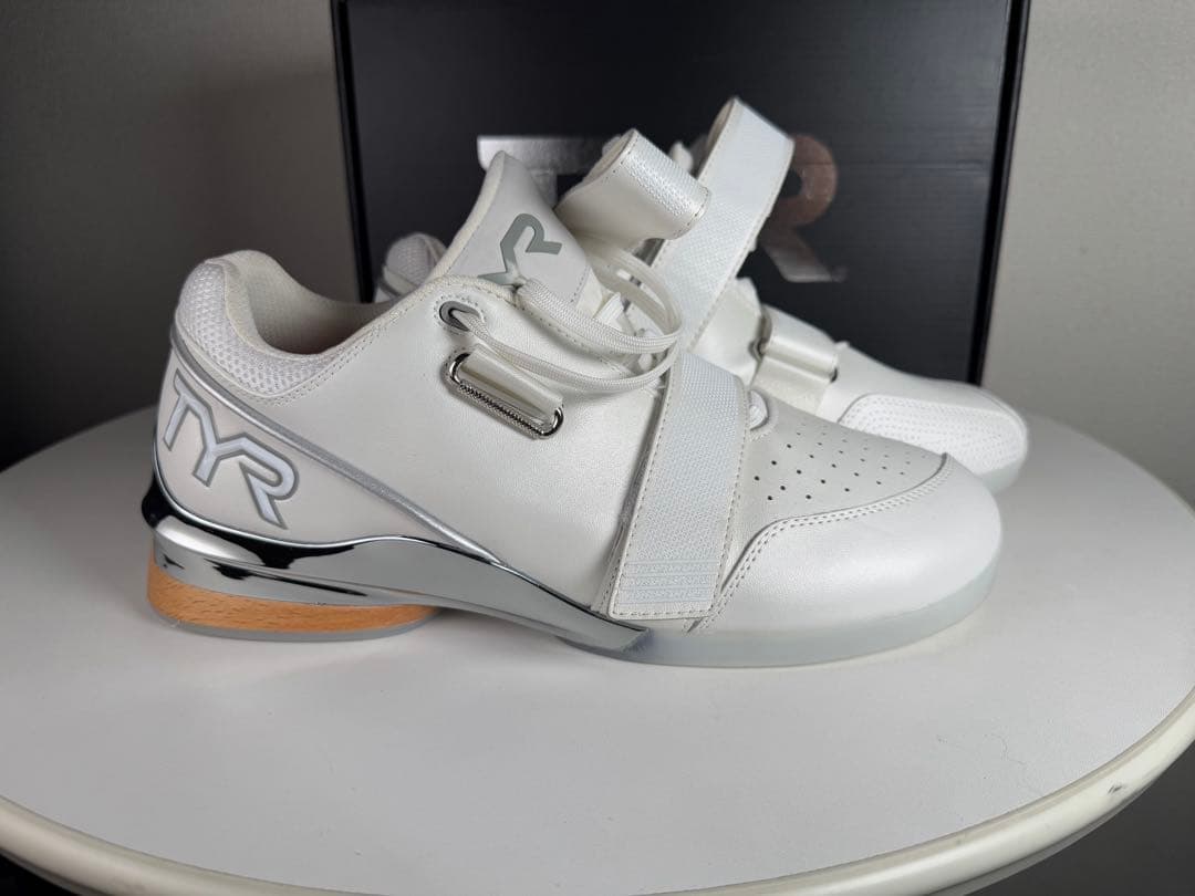 TYR FORCE1 ELITE リフティングシューズ　28cm M11【美品】