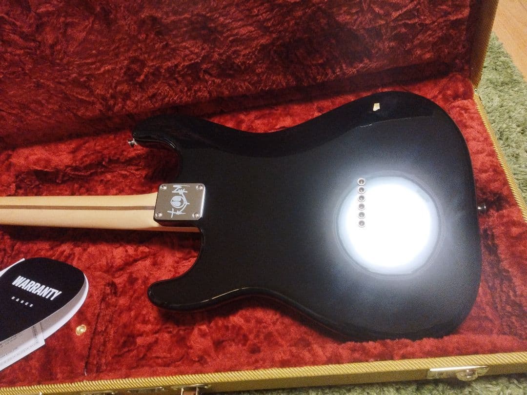 ギター FENDER STRATOCASTER tom delonge