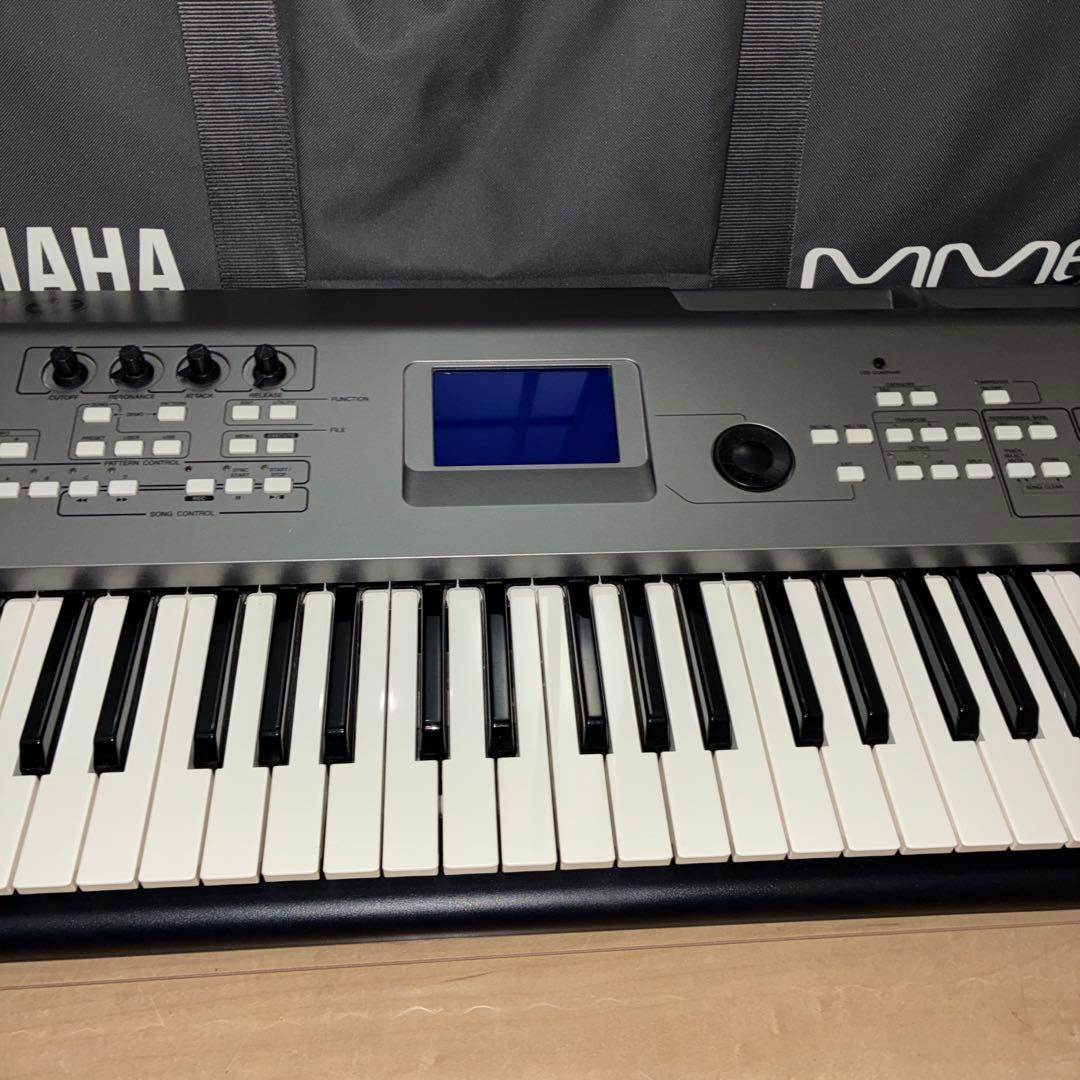 完動品！！ケース付き！YAMAHA MM6 シンセサイザー