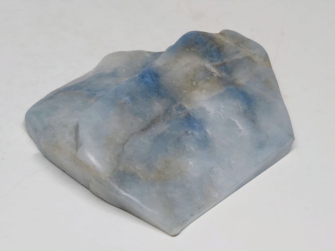 コン沢 46g 翡翠 ヒスイ 原石 鑑賞石 自然石 誕生石 鉱物 鉱石 水石