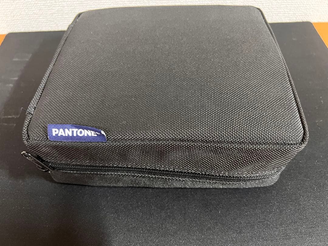 華*様 PANTONE カラーチャートセット 6冊