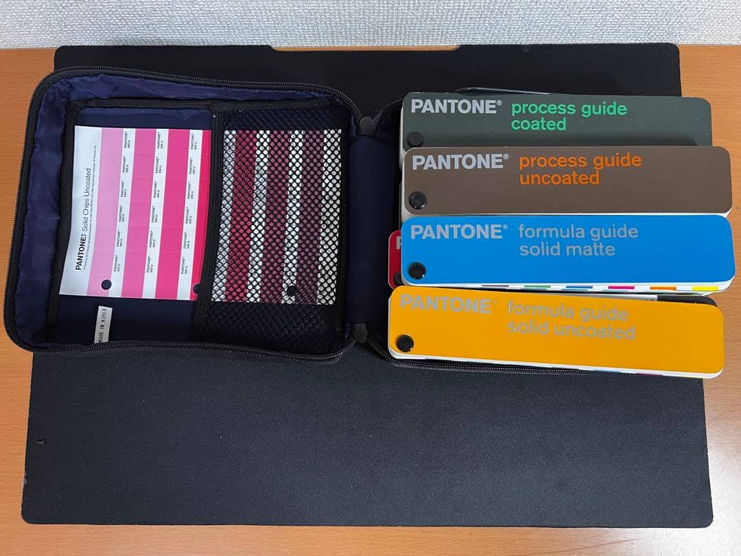 華*様 PANTONE カラーチャートセット 6冊
