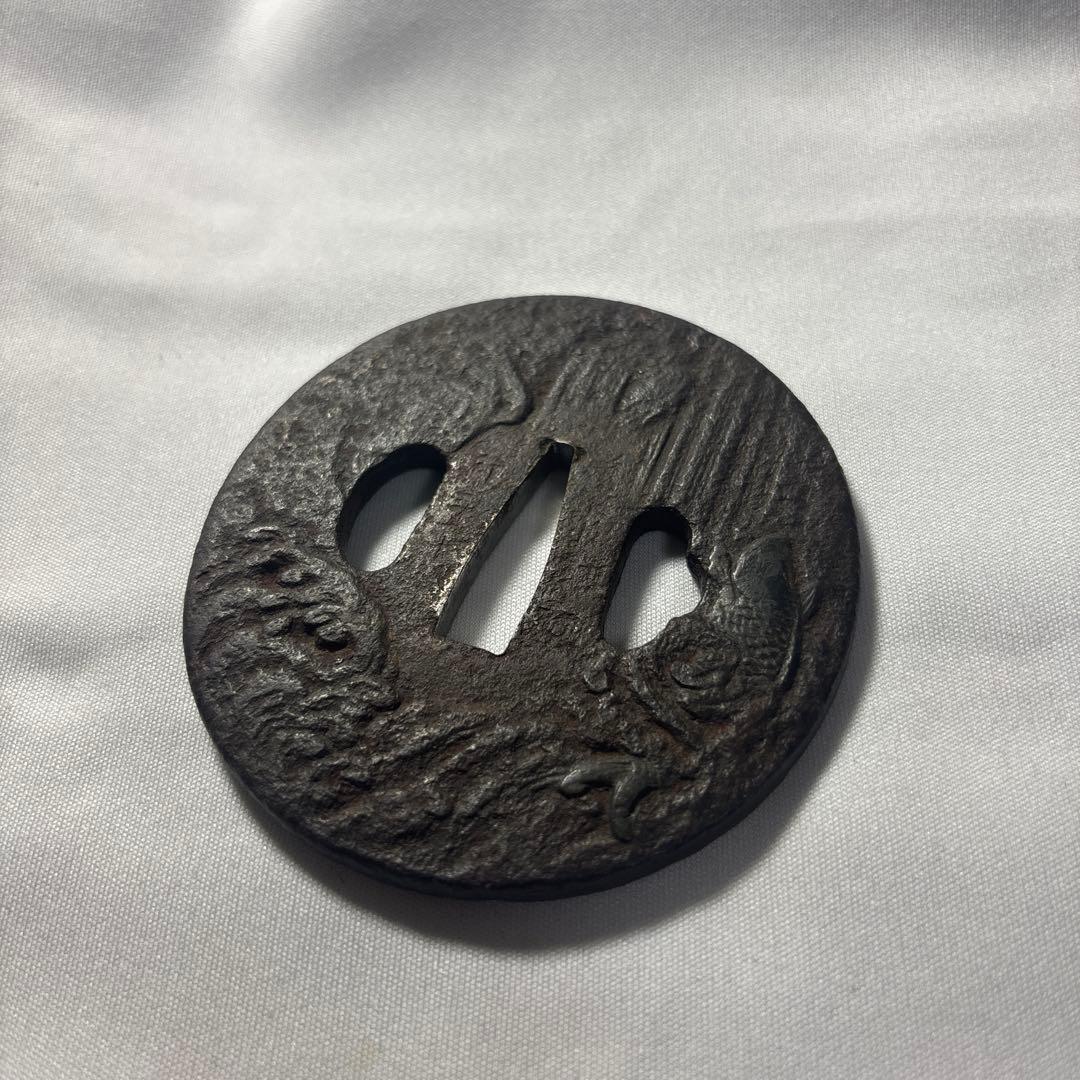 武具　鐔　鍔　登龍門図　鯉の滝登り　出世　縁起の良い図柄　在銘？！　江戸時代