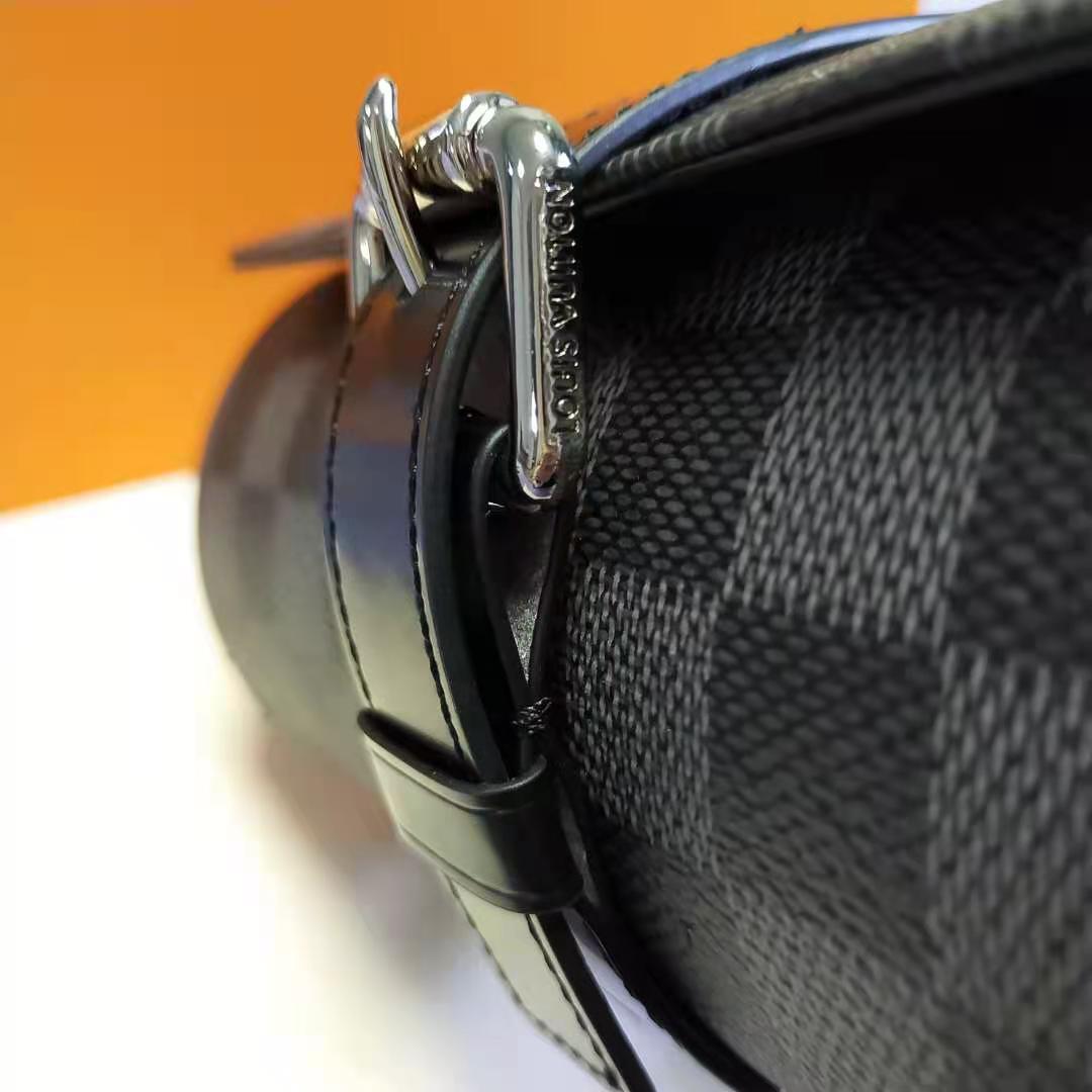 ルイヴィトンモノグラム エテュイ 3モントルM47530 ウォッチケース