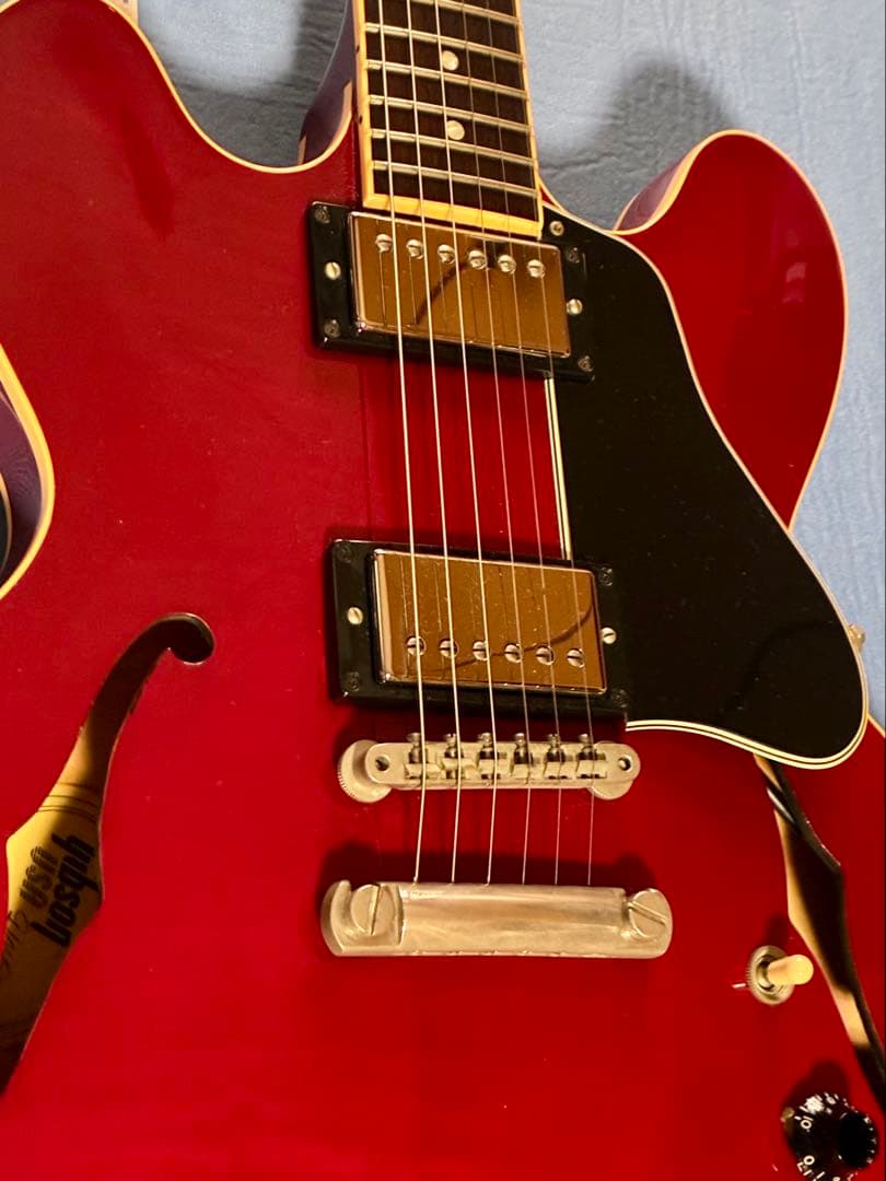 ⭐️Gibson ES-335 DOT チェリーレッド
