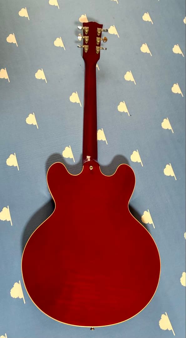 ⭐️Gibson ES-335 DOT チェリーレッド