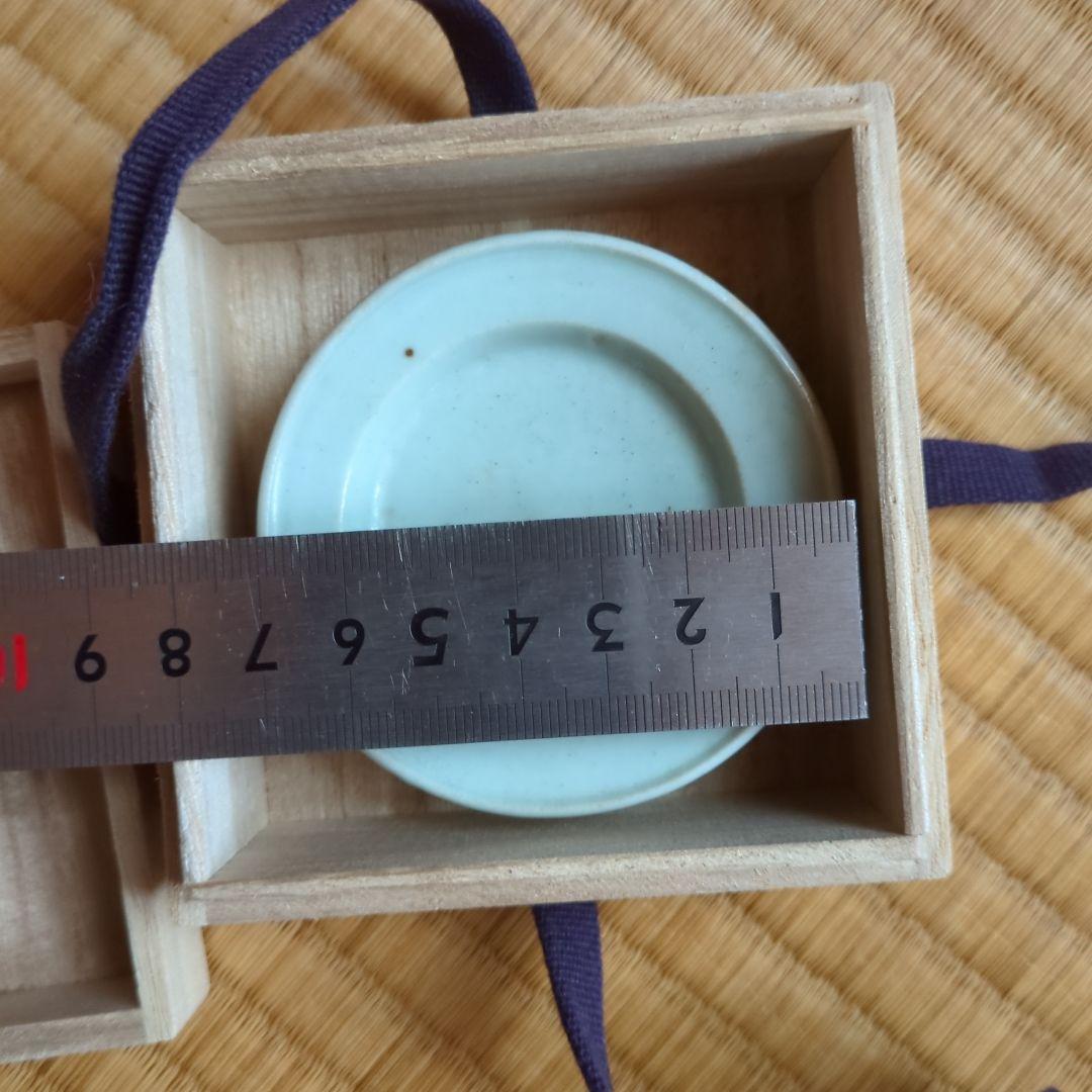 白磁皿 木箱付き 直径約10cm　骨董品　李朝初期　白磁　折縁　皿