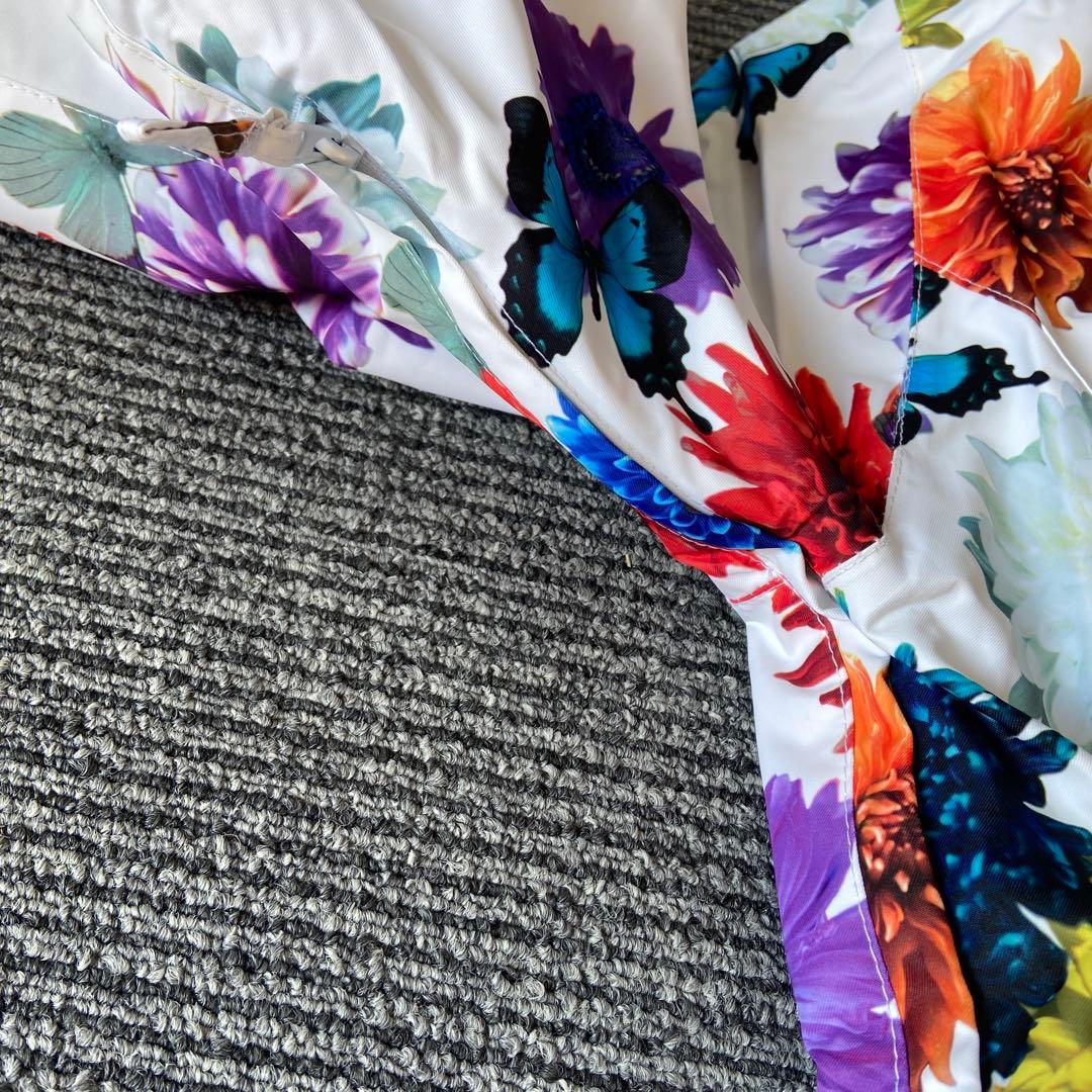 新品・未使用⭐️ROXY スノボウェア　蜷川実花　上下セットXS ボトムS