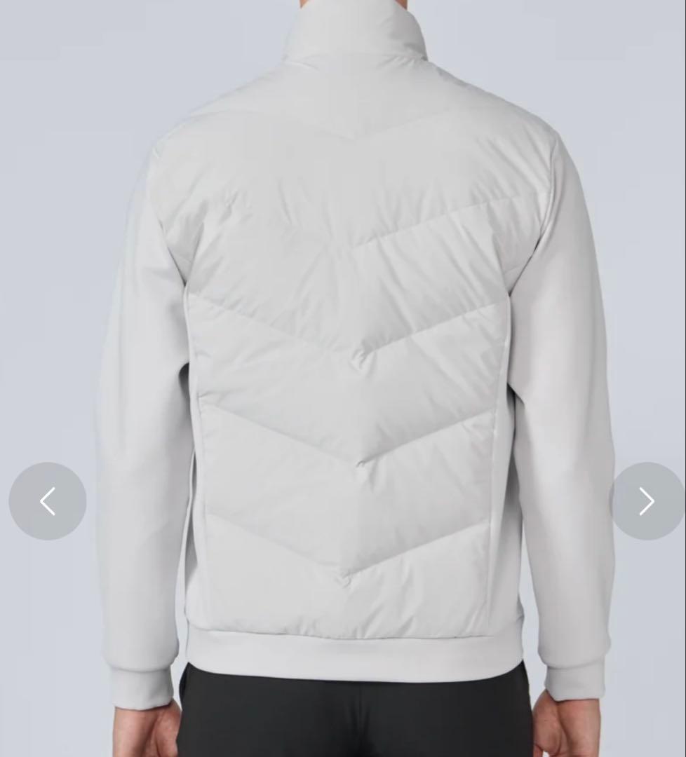 デサントゴルフ　防風ハイブリッドダウンジャケット　　グレー