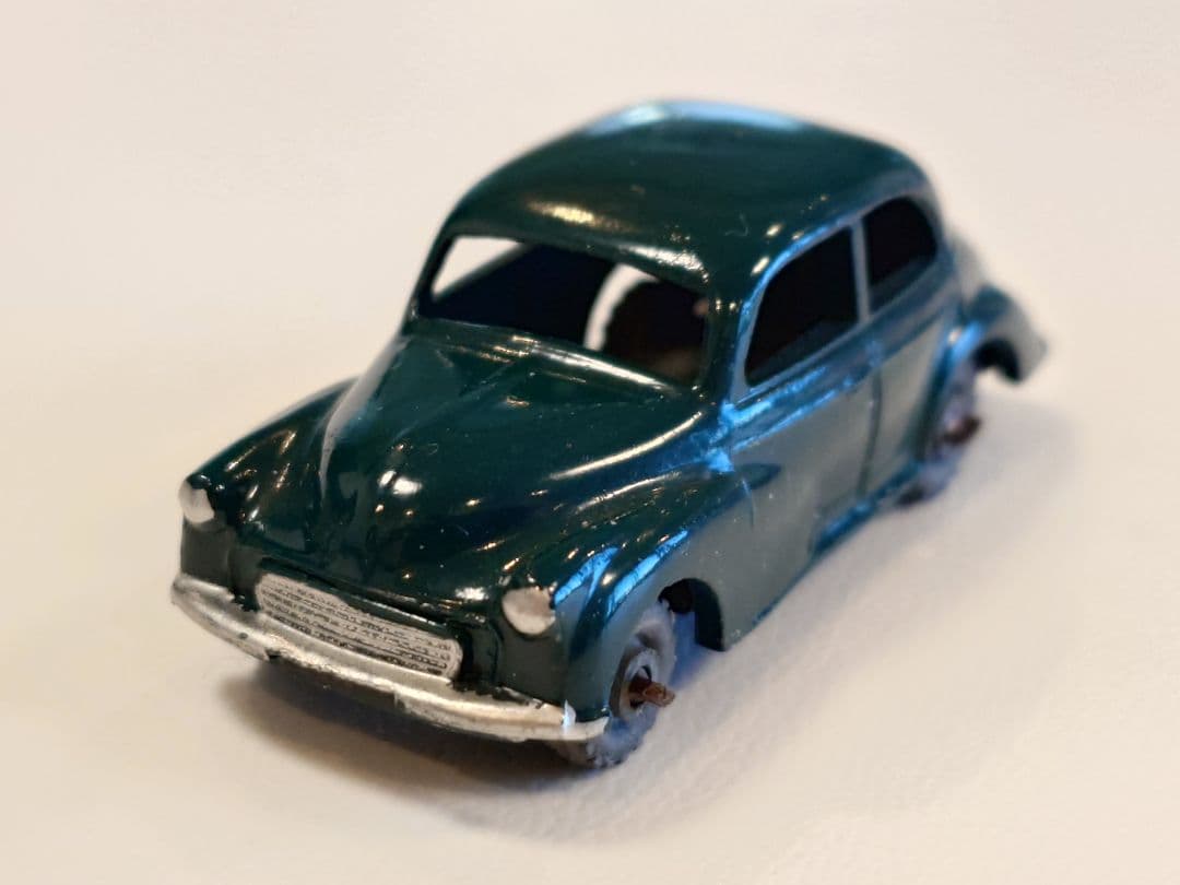 MATCHBOX No.46 MORRIS MINOR 1000 ※メタルホイル