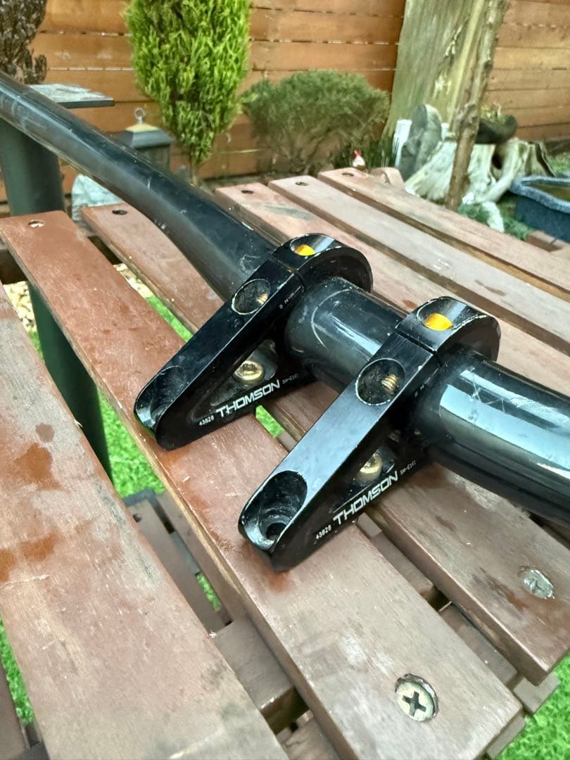 Thomson Trail C カーボンハンドルバー＆ステム