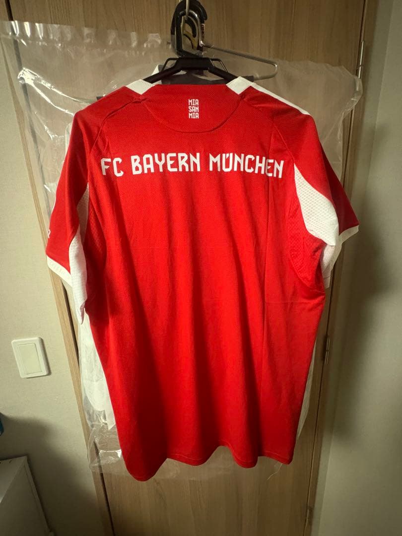 adidas FCバイエルン・ミュンヘン 25/26シーズンユニフォームLサイズ