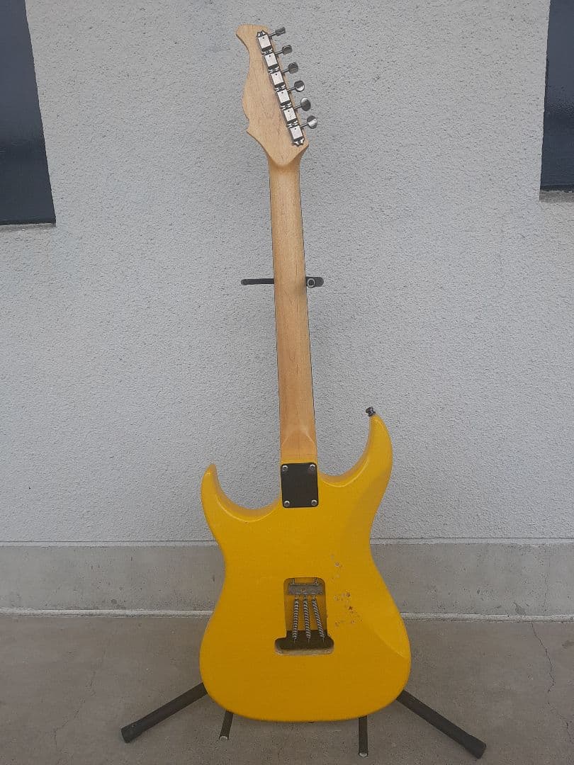最終値下げレアAXLストラトタイプギター