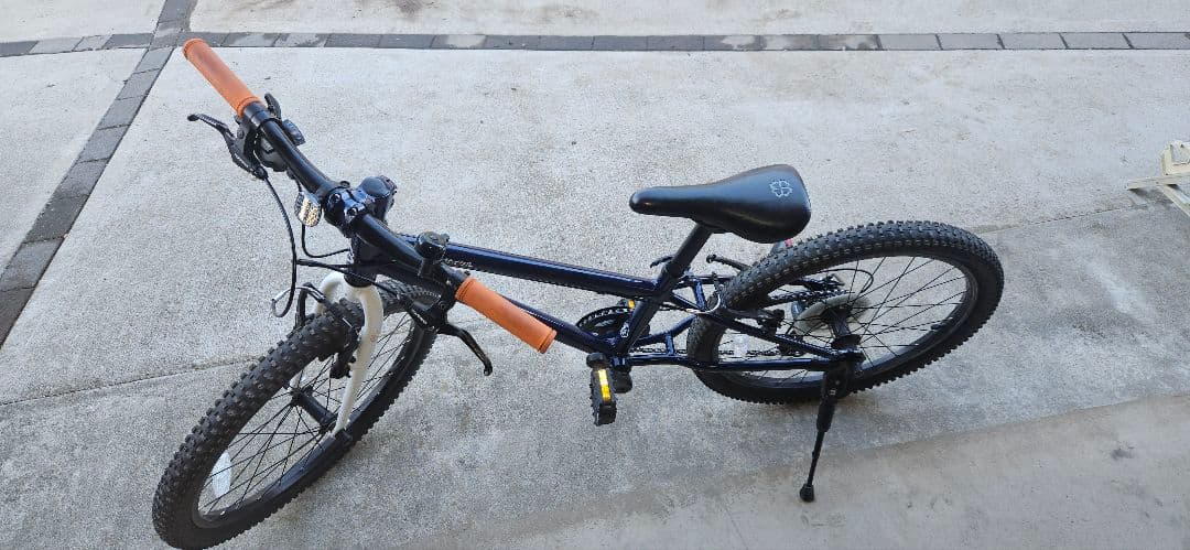 よつばサイクル キャプテンネイビー 22インチ