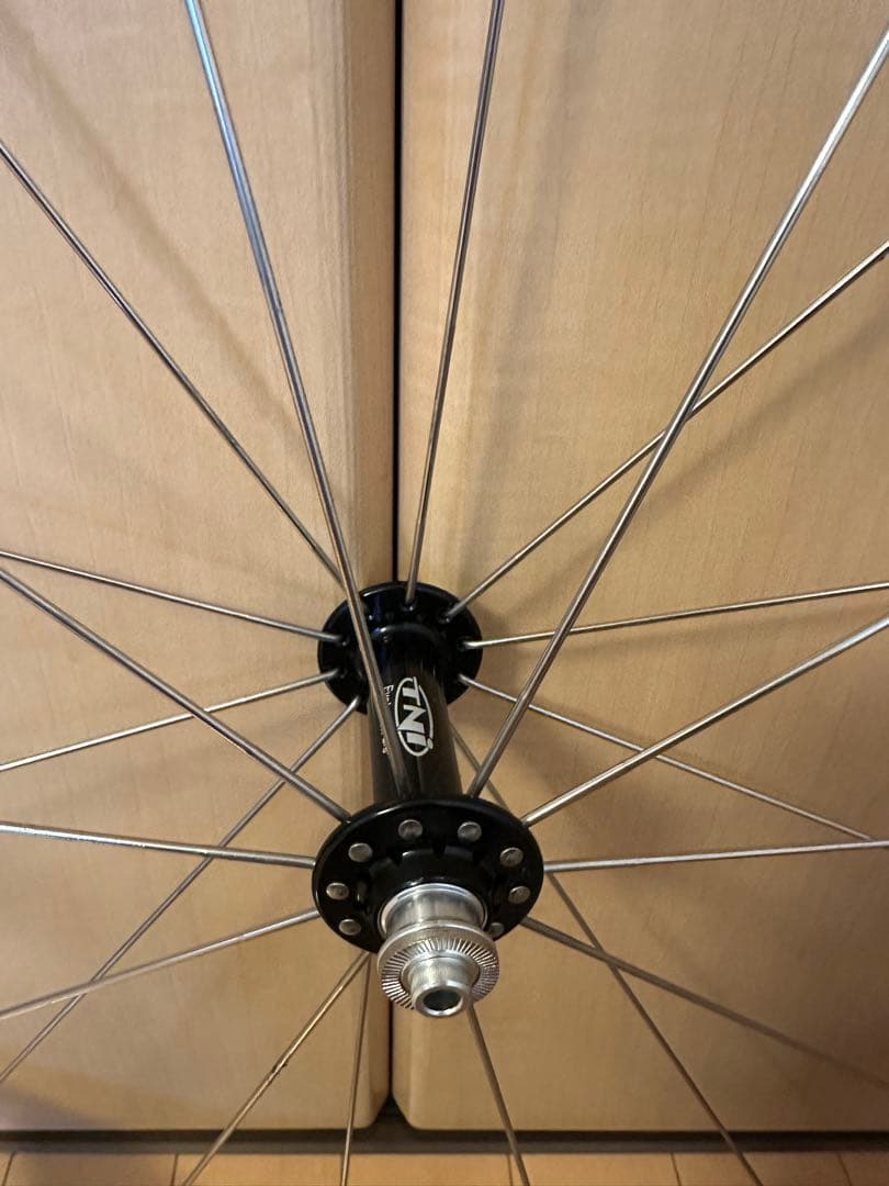 TNI カーボンホイール