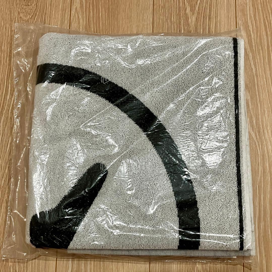 新品・未使用　Aphex Twin エイフェックスツイン 「On」ビーチタオル