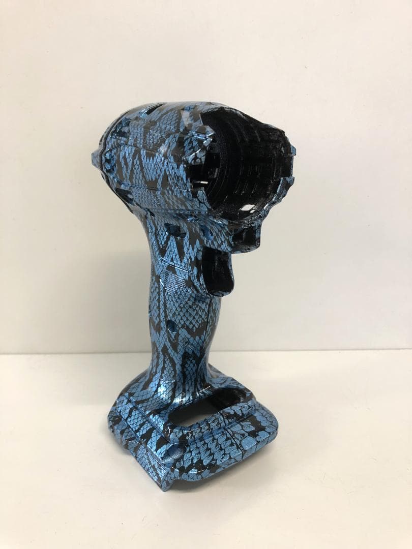 マキタ　インパクトドライバー　TD172　カスタム外装　ライトブルー・スネーク柄