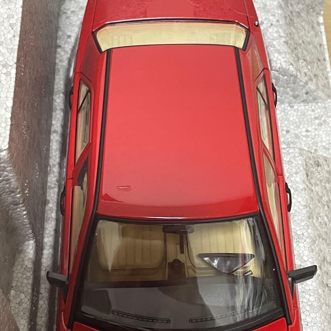 1/18 ベンツ特注 （ノレブ） メルセデスベンツ 190E レッド