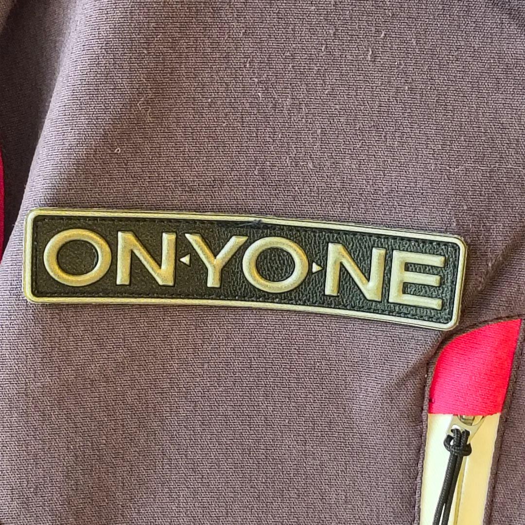 ❤【オンヨネ】スノボージャケット　スキー　プロ好み　ユニセックス　M