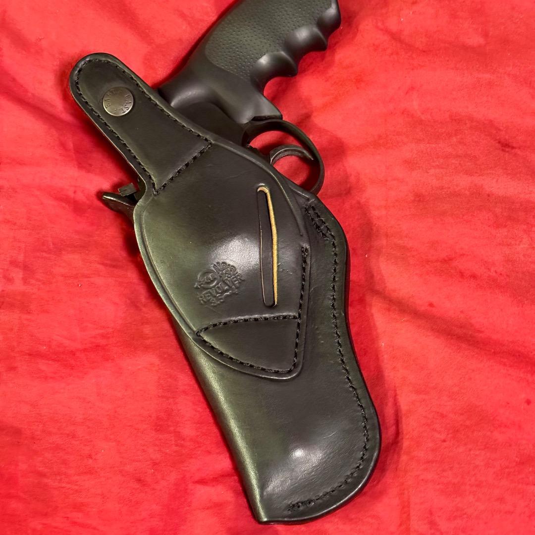 整備済 イーストA 革製 4インチ リボルバー用 ヒップ ホルスター 右利き用