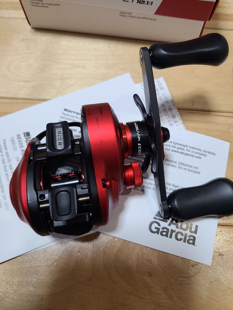 ひ*様 アブガルシア レボ5 REVO5 ROCKET LPーL　ロケット 左ハ