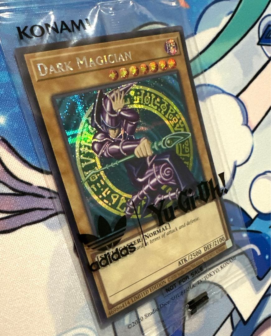 遊戯王 addias アディダス コラボ　ブラックマジシャン
